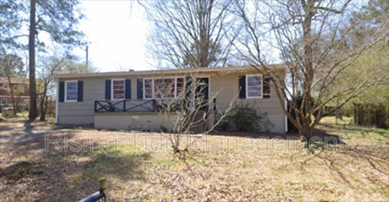 House for rent at 922 Martinwood Circle, Birmingham, AL 35235