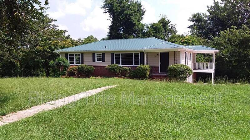 House for rent at 7001 Rowan Rd, Leeds, AL 35094