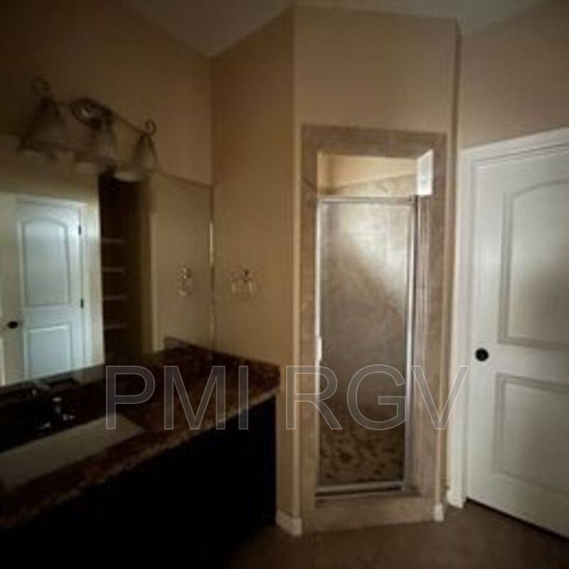Apartment for rent at 2601 E Garfield Ave #2, Mission, TX 78573