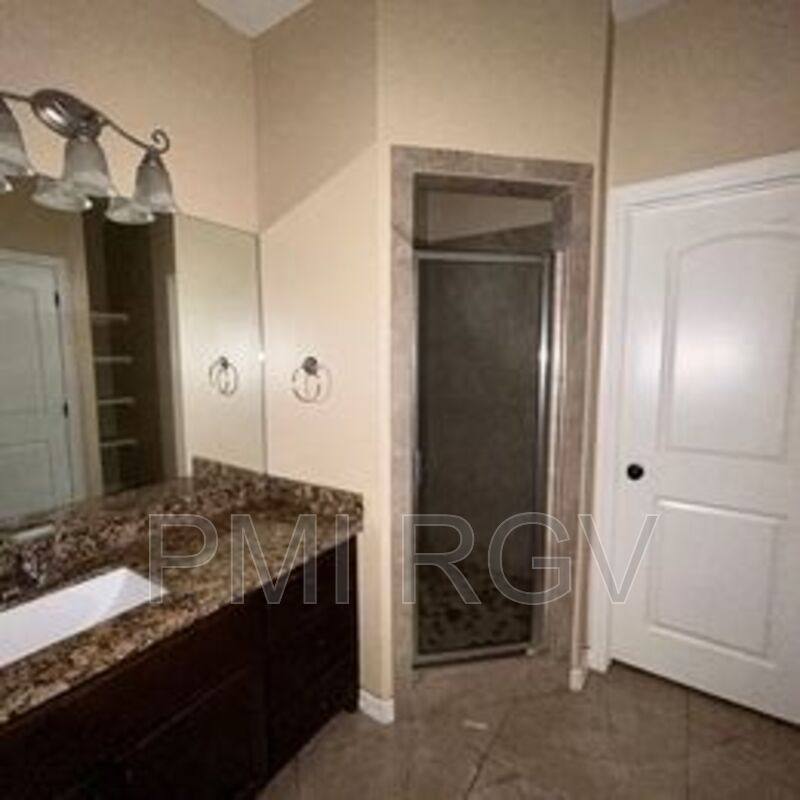 Apartment for rent at 2601 E Garfield Ave #2, Mission, TX 78573