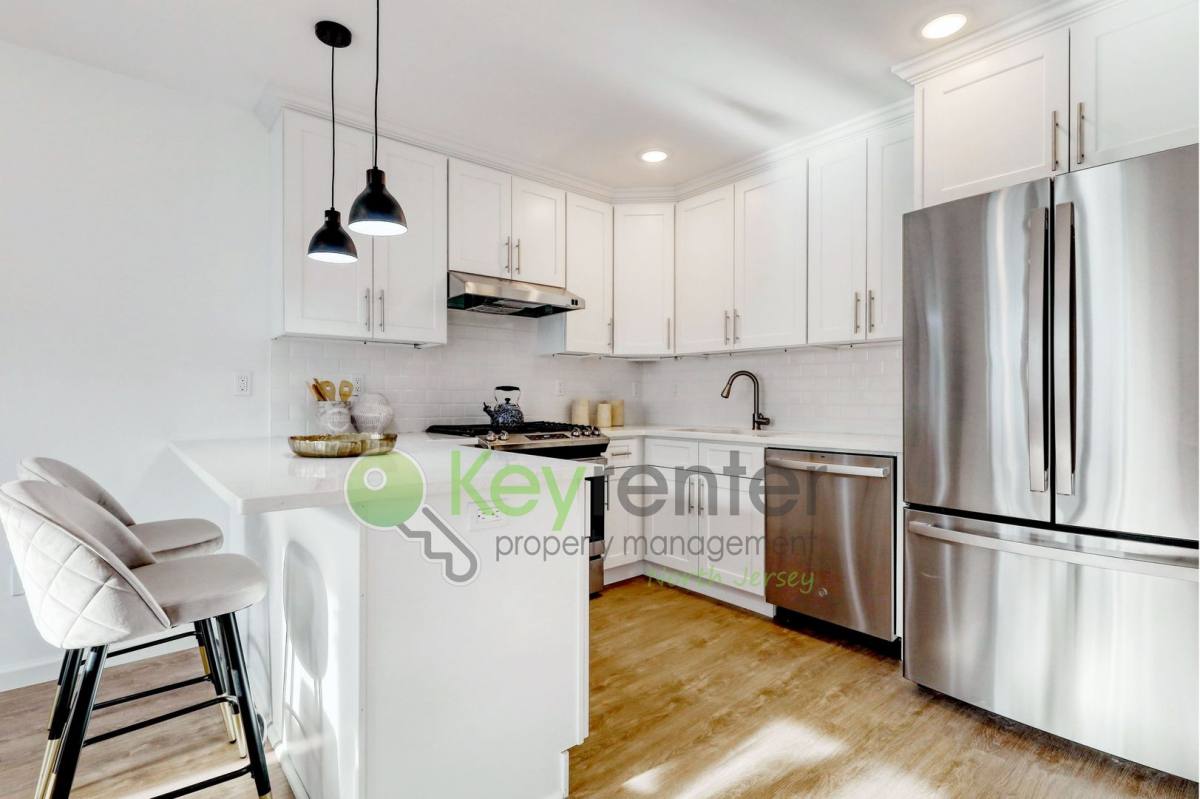 Townhouse for rent at 176 Pennington Ave #17, Passaic, NJ 07055