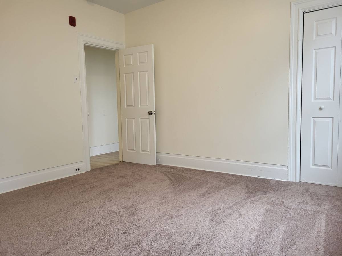 Apartment for rent at 225 Park Ave, Pittsburgh, PA 15202