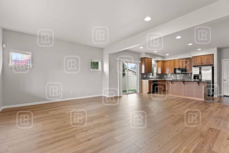 Townhouse for rent at 1840 N Willamette Rd, Greenacres, WA 99016