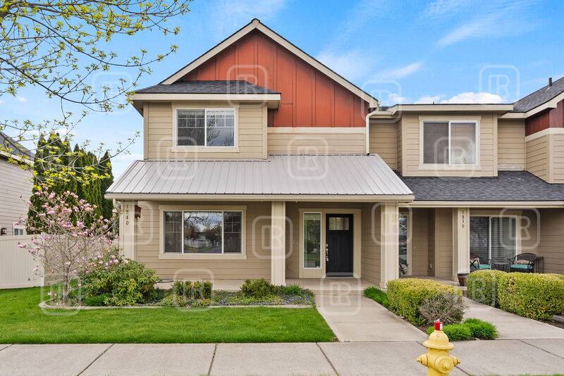 Townhouse for rent at 1840 N Willamette Rd, Greenacres, WA 99016