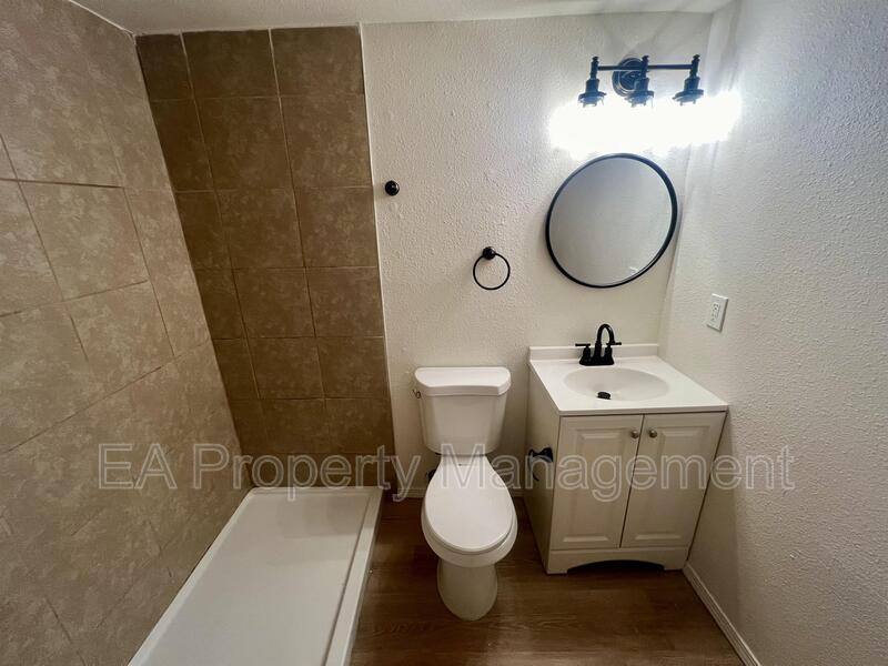 Apartment for rent at 1320 Martin Luther King Jr Ave NE #9, Albuquerque, NM 87106