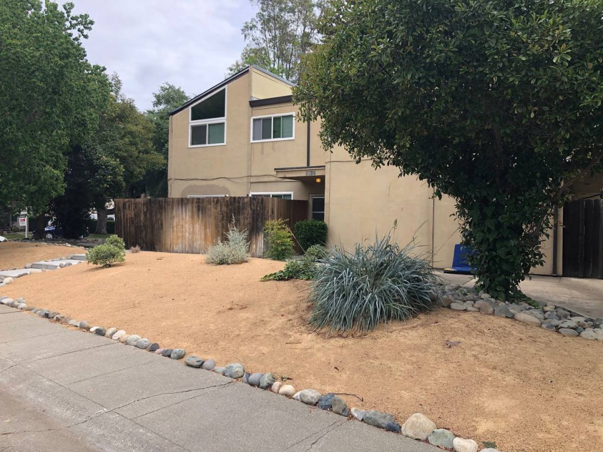Apartment for rent at 1502 Drake Dr, Davis, CA 95616