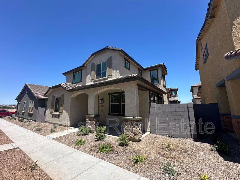 House for rent at 3809 N 100th Dr, Avondale, AZ 85392