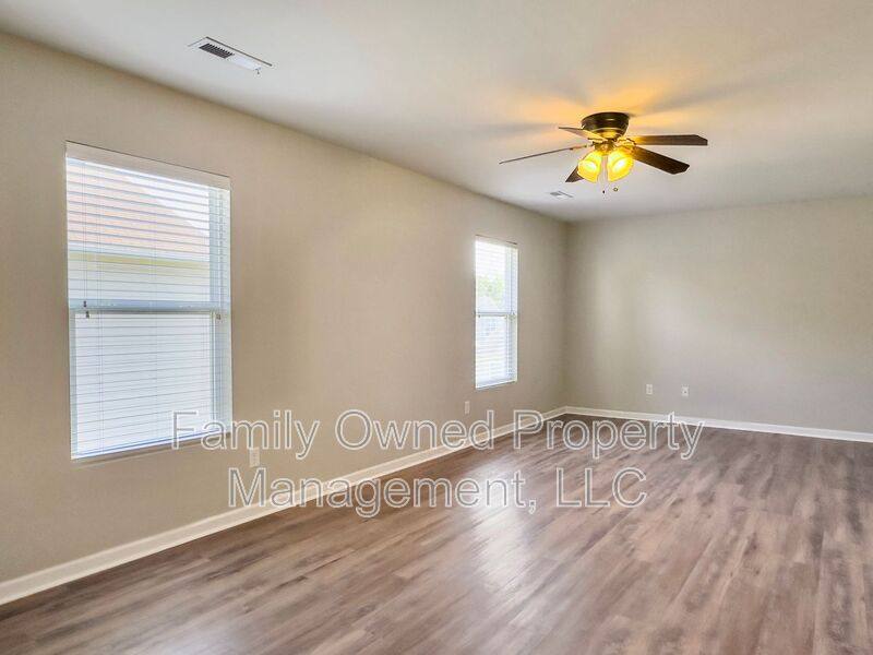 House for rent at 1834 Chickasaw Dr, Charleston, SC 29414