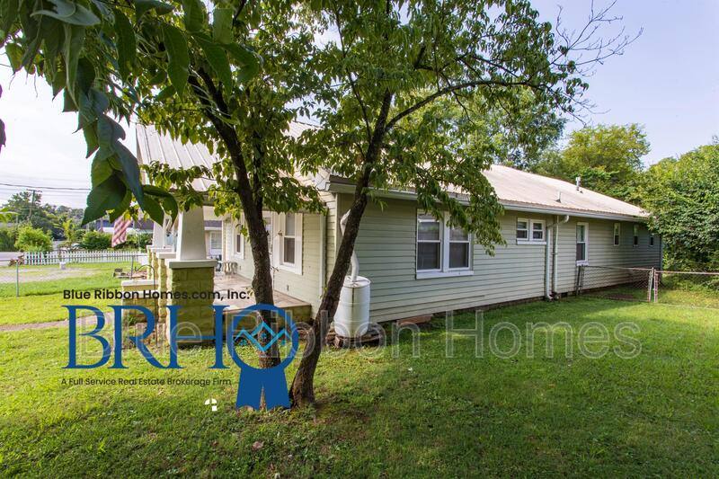 House for rent at 605 Victory St NW, Knoxville, TN 37919