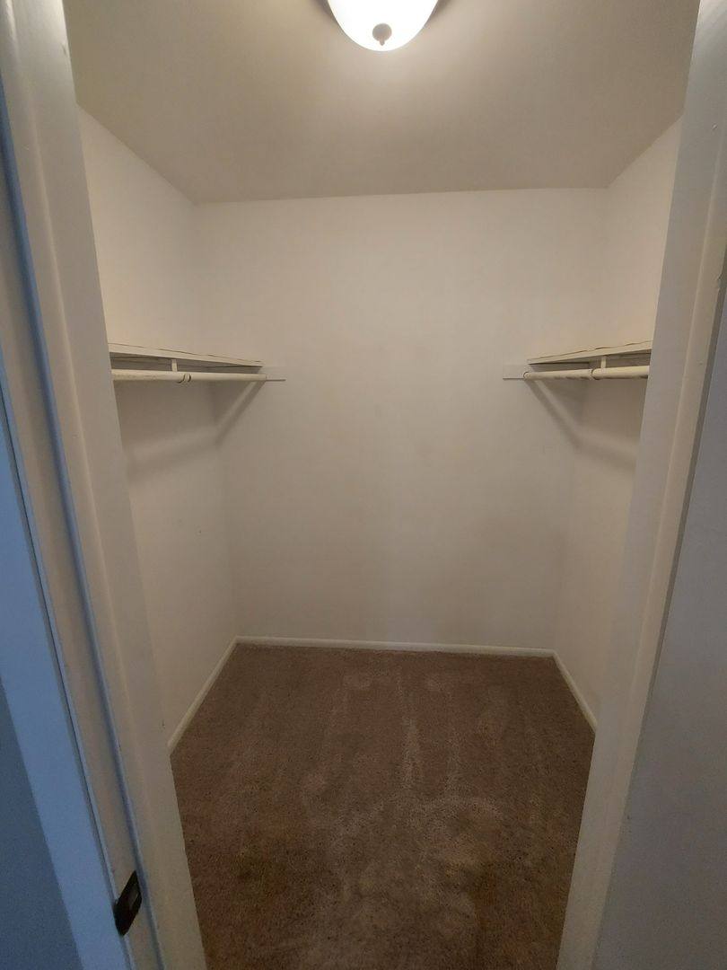 Apartment for rent at 441 Lynnhurst Ave W, Saint Paul, MN 55104