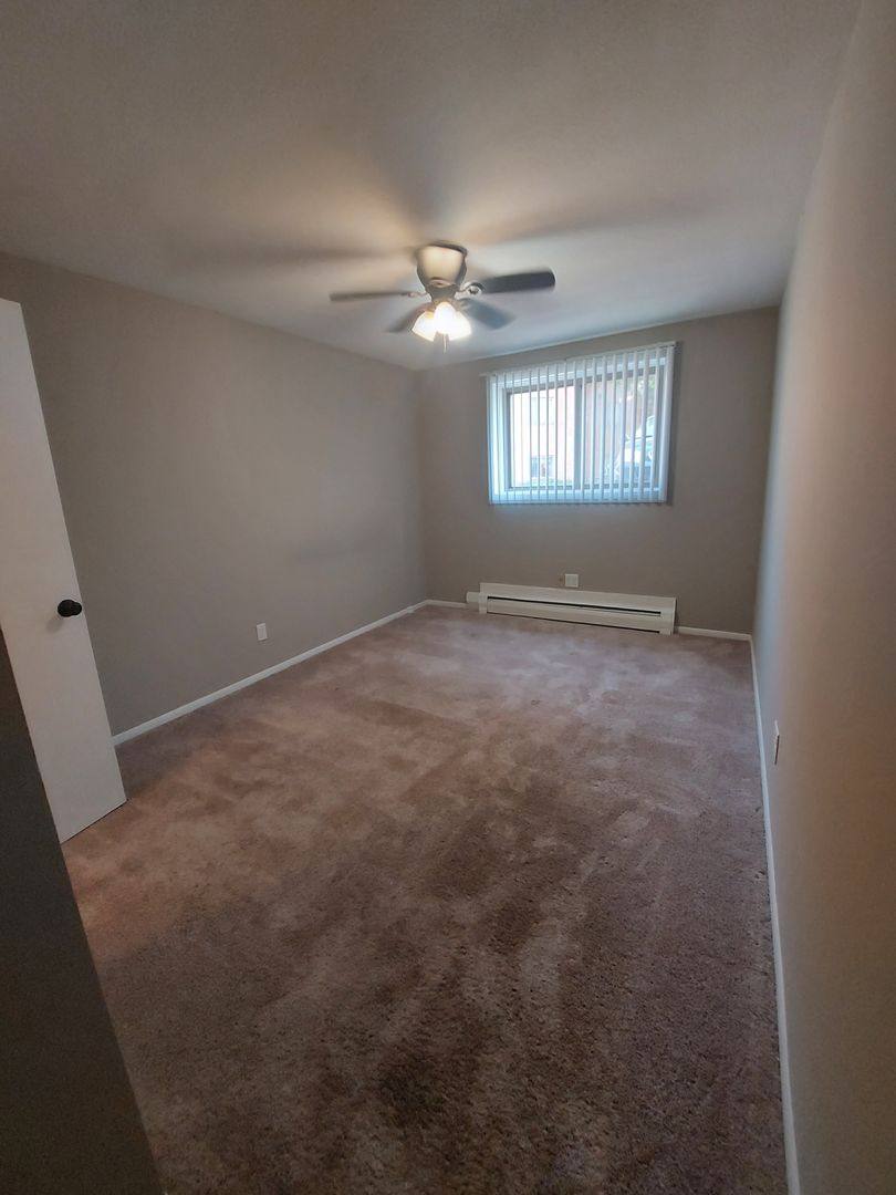 Apartment for rent at 441 Lynnhurst Ave W, Saint Paul, MN 55104