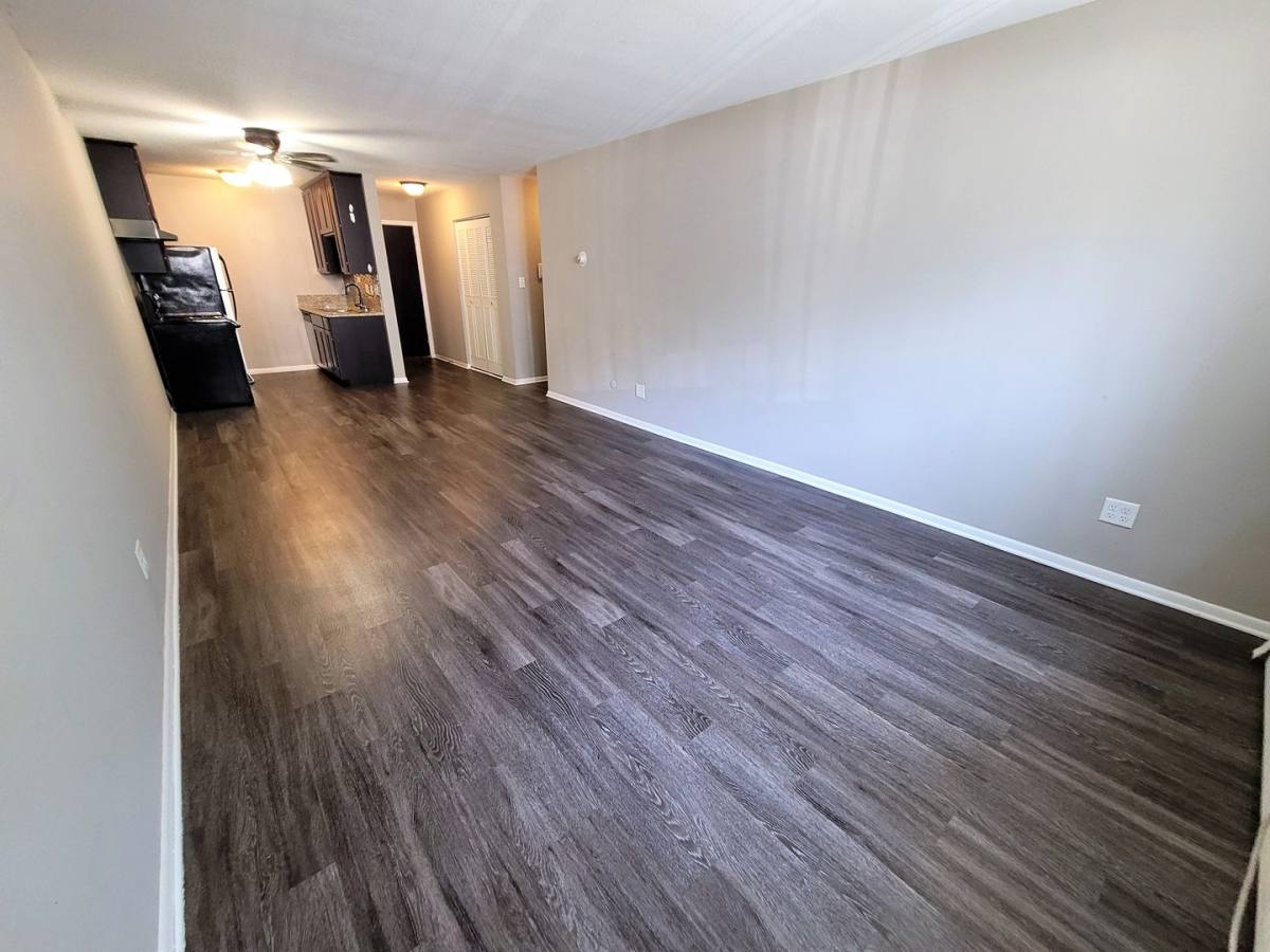 Apartment for rent at 441 Lynnhurst Ave W, Saint Paul, MN 55104