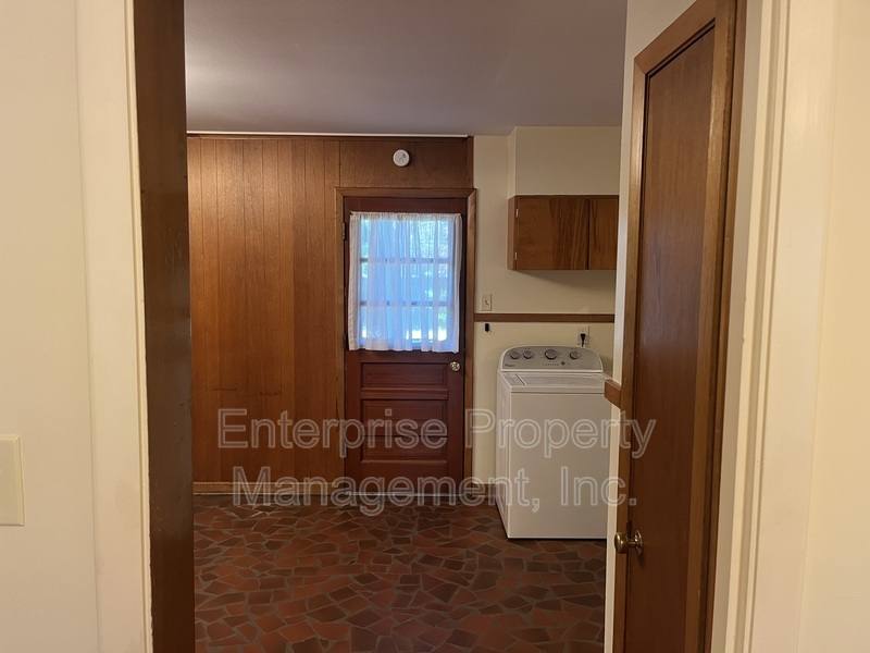 House for rent at 5081 Whitehall Ave, Memphis, TN 38117