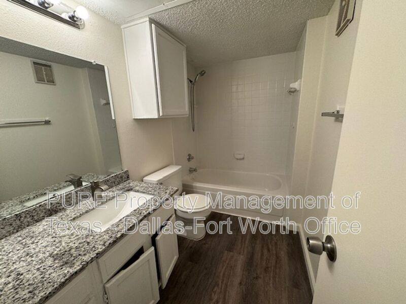 Townhouse for rent at 4002 W Pioneer Dr #119, Irving, TX 75061