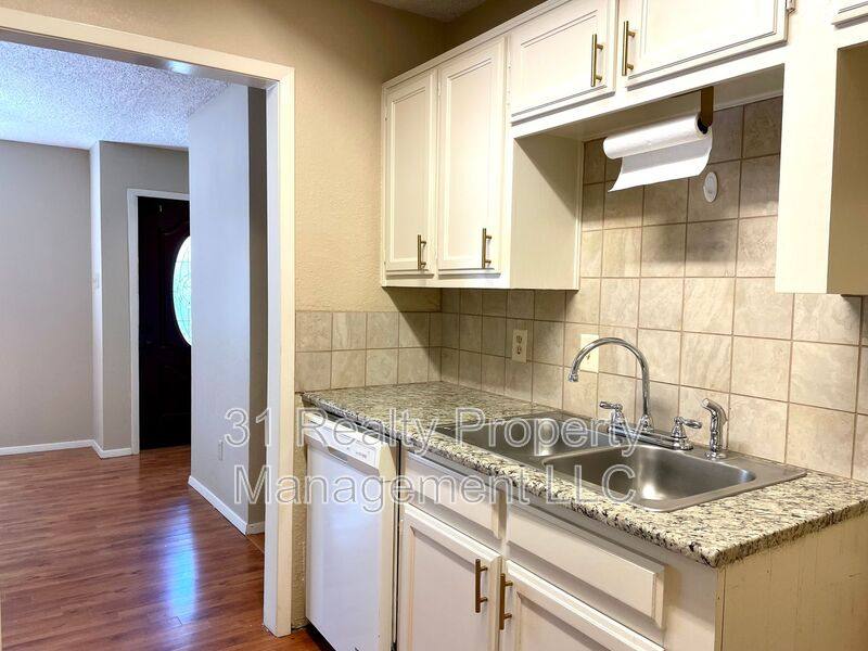 House for rent at 8710 California Dr, Frisco, TX 75033