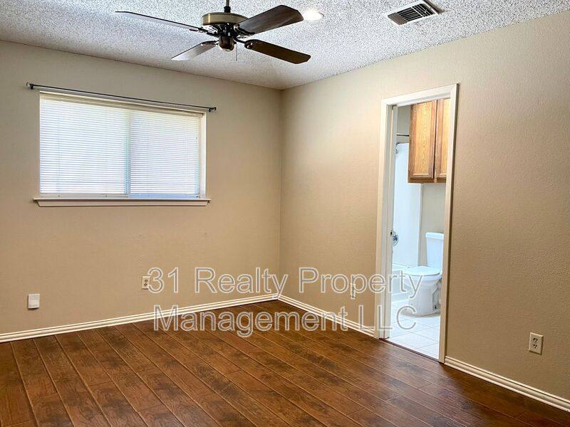 House for rent at 8710 California Dr, Frisco, TX 75033