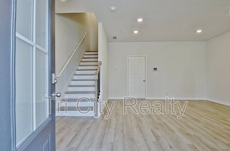 Townhouse for rent at 250 Cobalt Dr, Fayetteville, GA 30214
