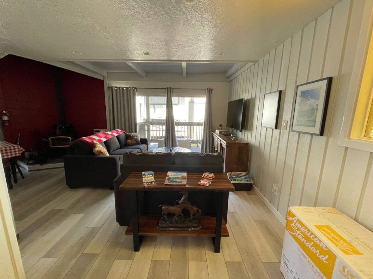Condo for rent at 286 Old Mammoth Rd #83, Mammoth Lakes, CA 93546