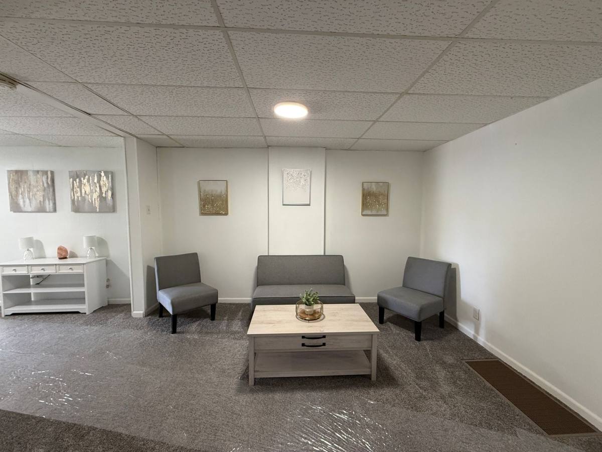 Apartment for rent at 1235 N 8th, Springfield, IL 62702