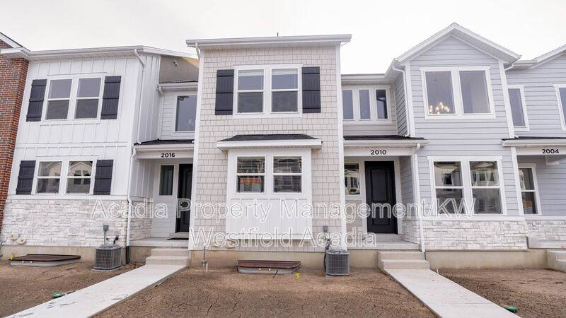 Townhouse for rent at 2010 N 3930 W, Lehi, UT 84043