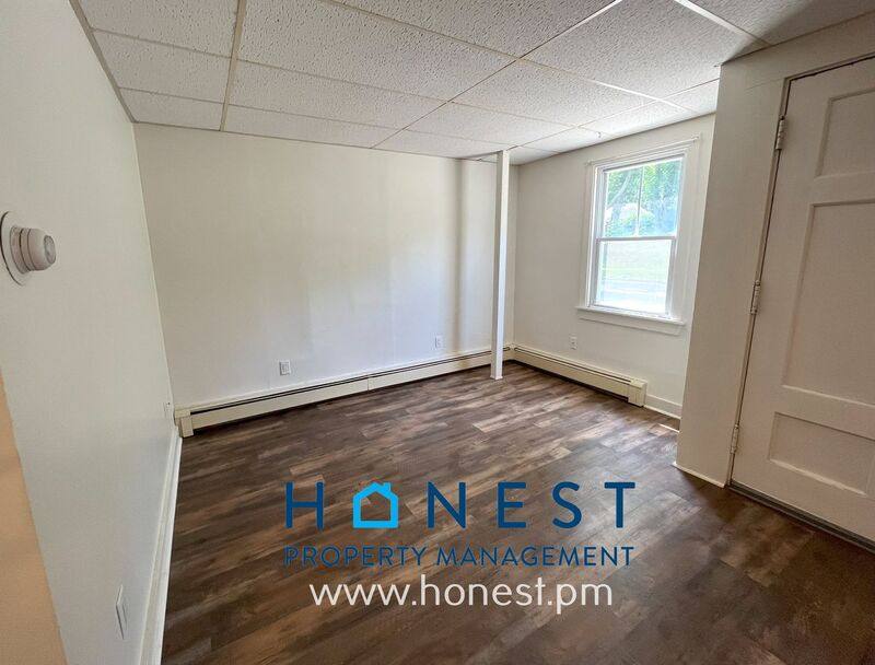 Apartment for rent at 20 Academy St #2, Hallowell, ME 04347