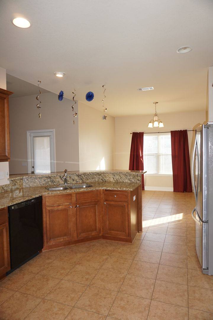 House for rent at 307 Windmill Way, Crestview, FL 32536
