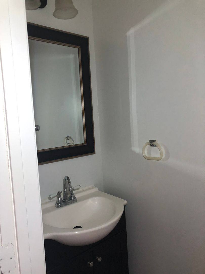 House for rent at 1003 Peachtree St, Gadsden, AL 35901
