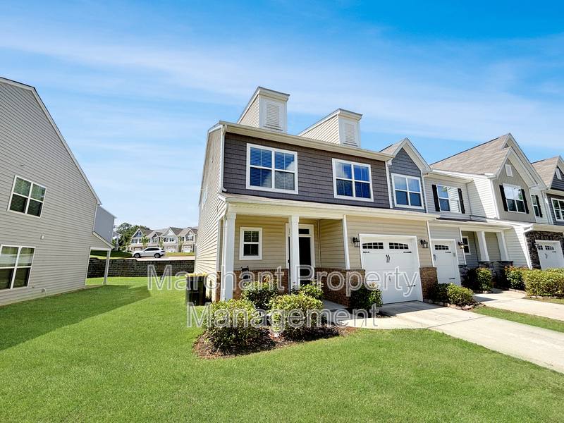 Townhouse for rent at 106 Muir Way, Piedmont, SC 29673