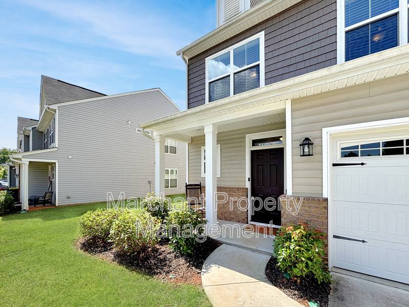 Townhouse for rent at 106 Muir Way, Piedmont, SC 29673