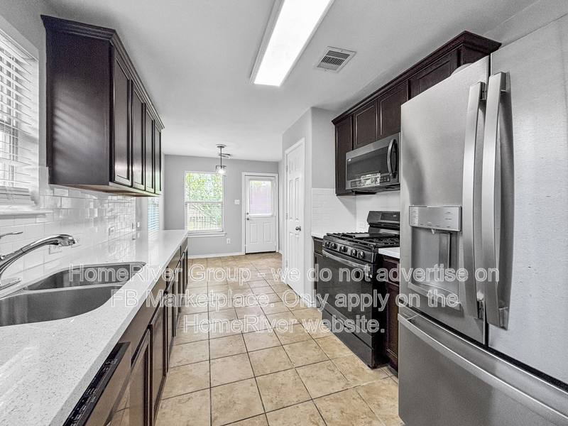 House for rent at 4311 Amaryllis Ave, Baytown, TX 77521