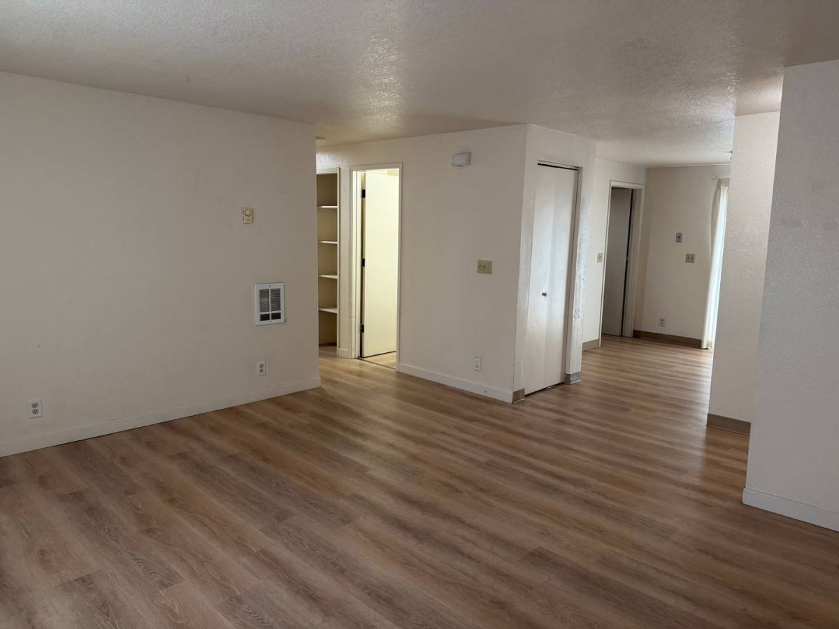Apartment for rent at 282 S 47th, Springfield, OR 97478