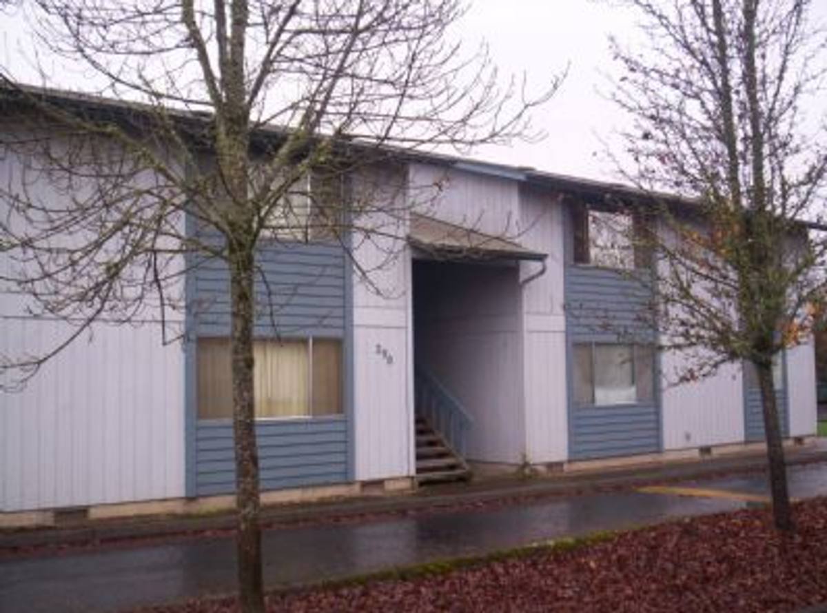 Apartment for rent at 282 S 47th, Springfield, OR 97478