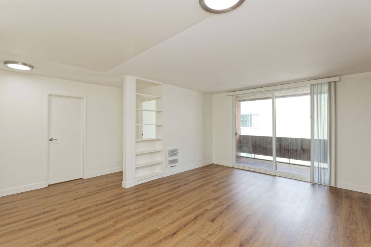 Apartment for rent at 1565 Madison St, Oakland, CA 94612