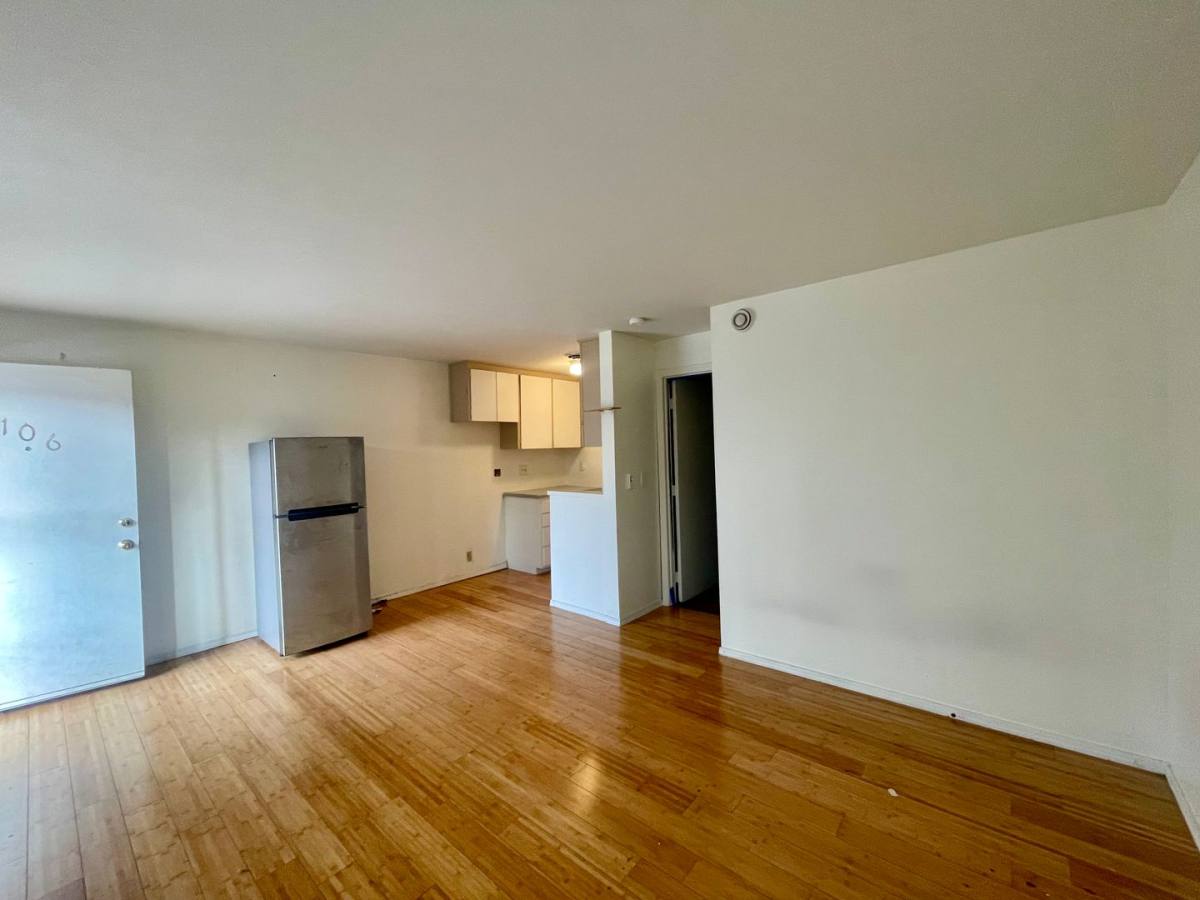 Condo for rent at 5320 Martin Luther King Jr Way S, Seattle, WA 98118