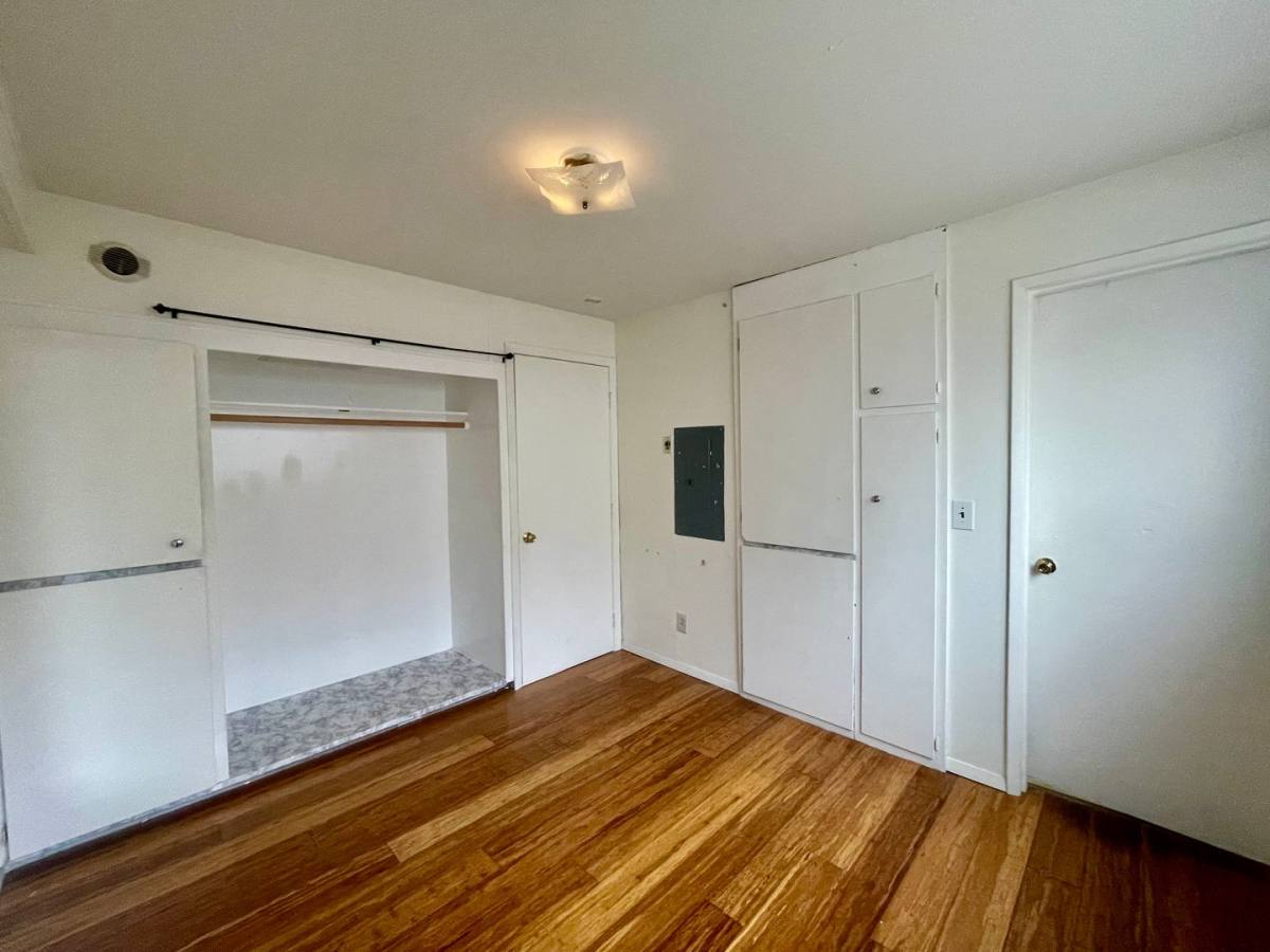 Condo for rent at 5320 Martin Luther King Jr Way S, Seattle, WA 98118