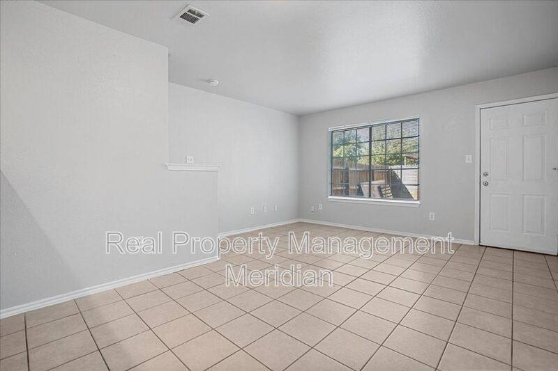 House for rent at 1920 St Louis Ave, Fort Worth, TX 76110