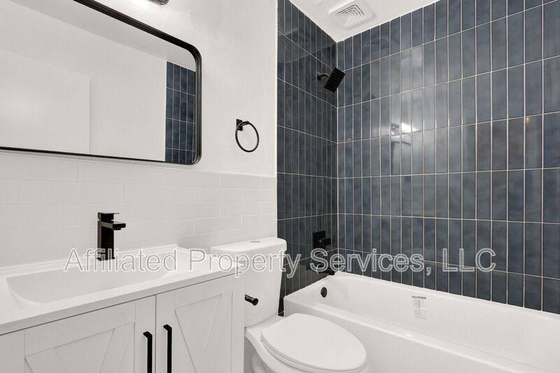 Apartment for rent at 2701 Ave E #15, West Palm Beach, FL 33404