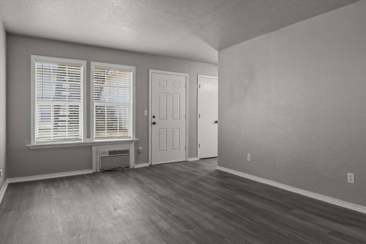 Apartment for rent at 5542 S Walker Ave, Oklahoma City, OK 73109