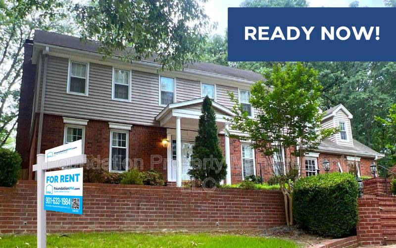 House for rent at 7939 Dovie Lane, Germantown, TN 38138