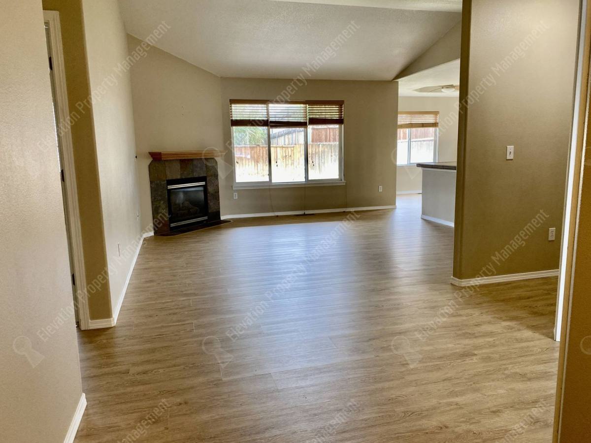 House for rent at 625 NE Redwood Ave, Redmond, OR 97756