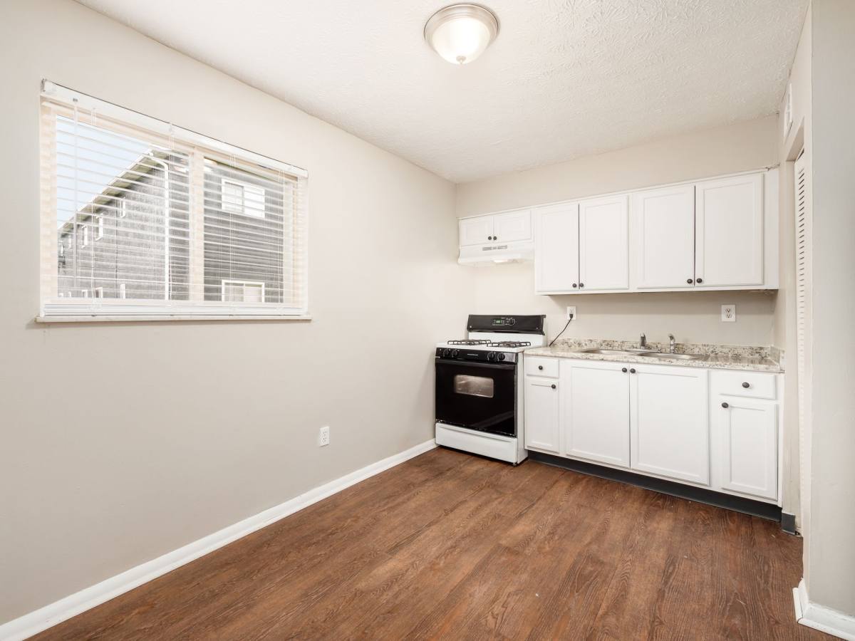 Apartment for rent at 3170 Melissa Place, Columbus, OH 43227