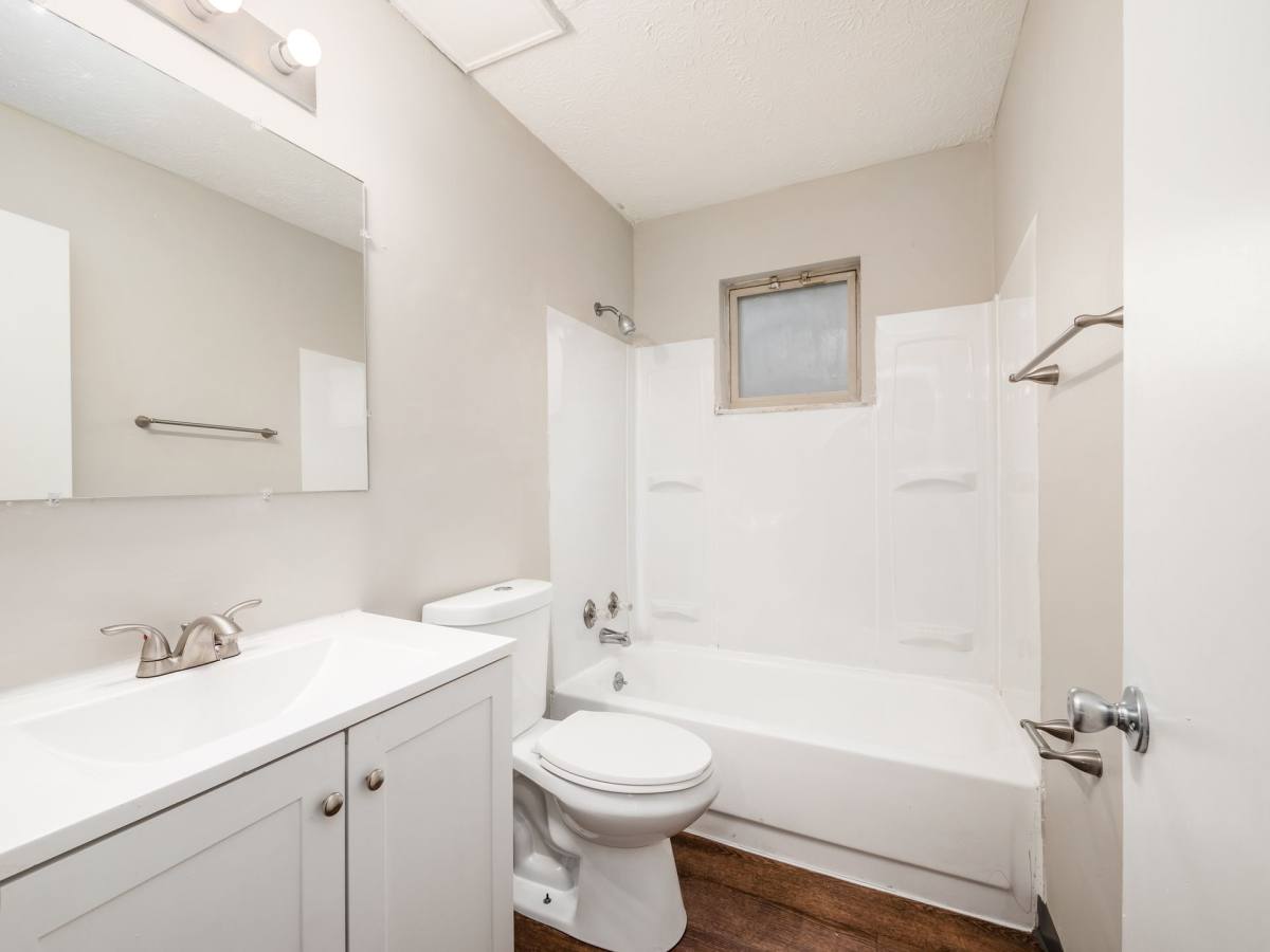 Apartment for rent at 3170 Melissa Place, Columbus, OH 43227