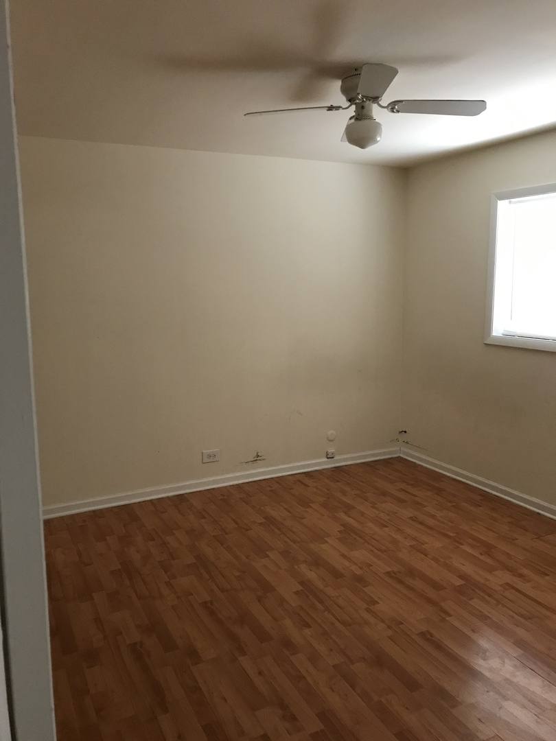 Apartment for rent at 1405 W Sherwin, Chicago, IL 60625