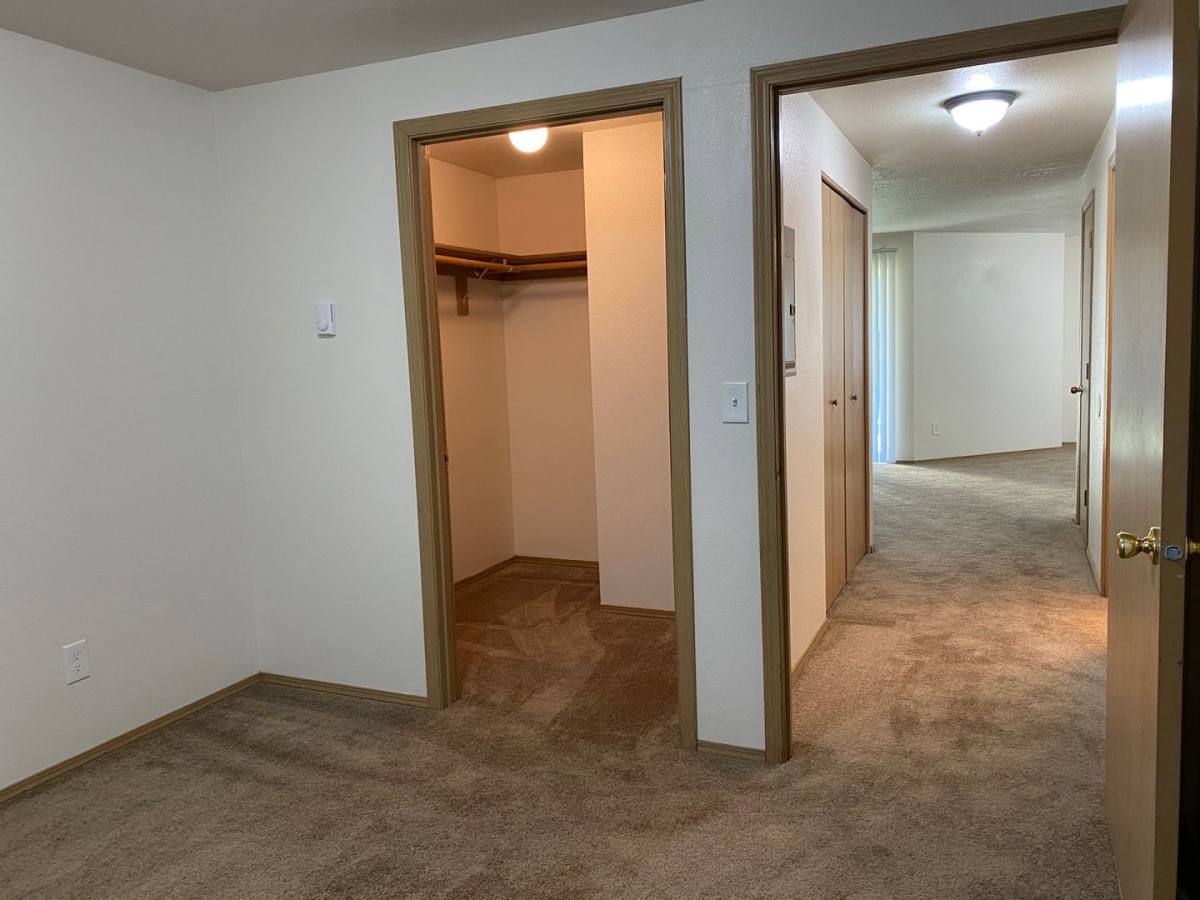 Apartment for rent at 7020 NE 100th Court, Vancouver, WA 98662
