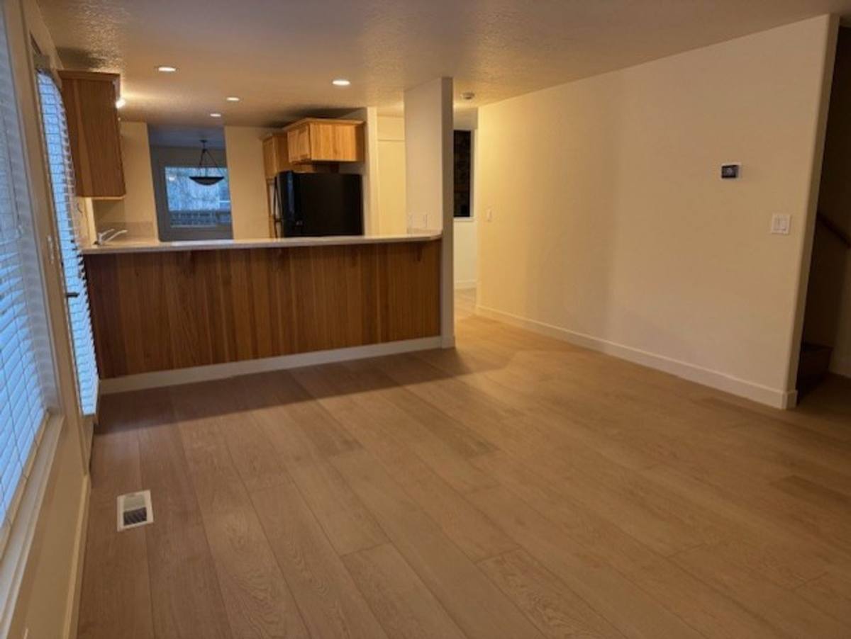 House for rent at 61234 SW Larkwood Dr, Bend, OR 97702