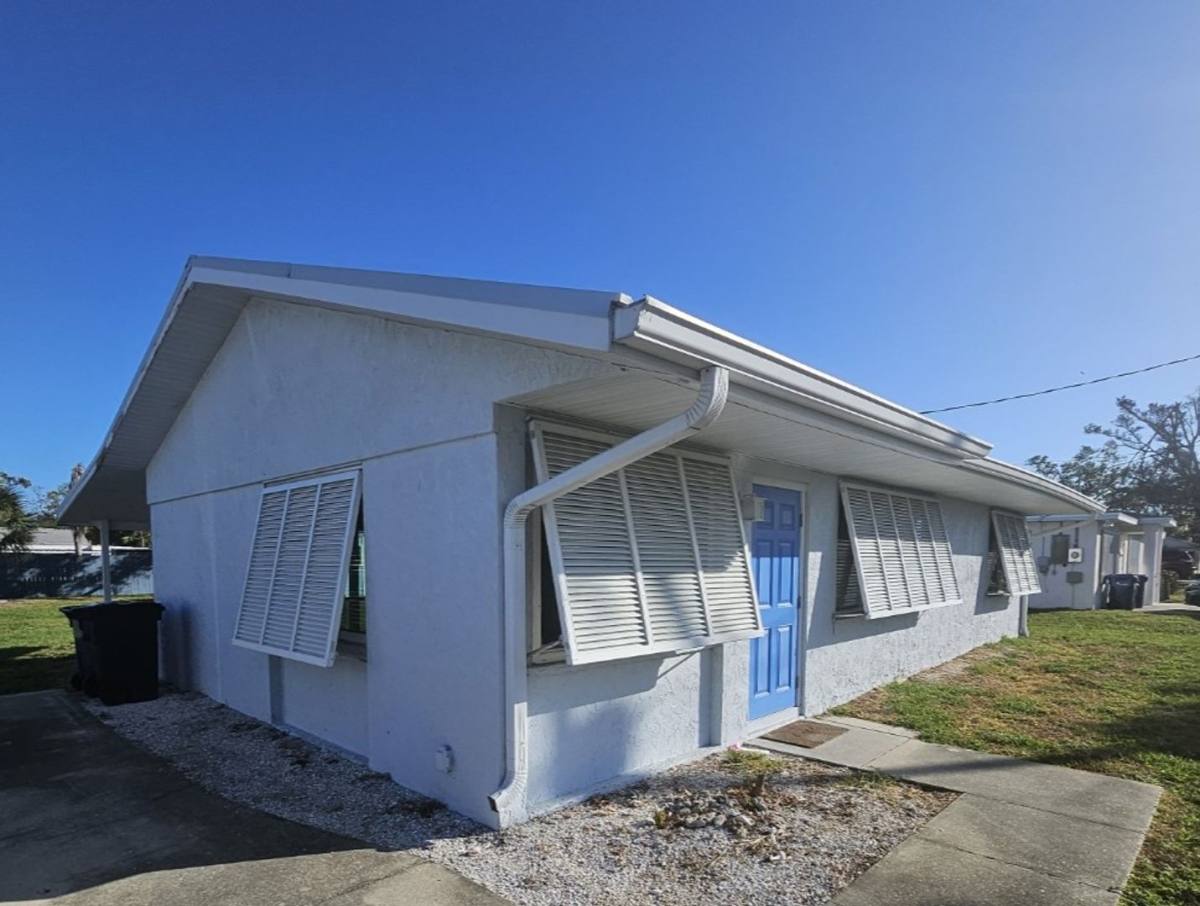 House for rent at 360 W Fray St, Englewood, FL 34223