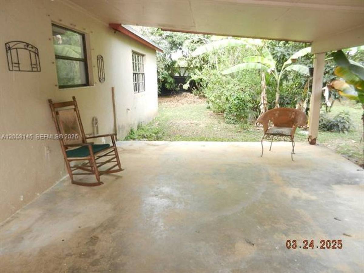 House for rent at 18950 SW 240th St, Homestead, FL 33031