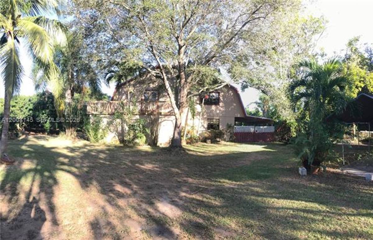 House for rent at 18950 SW 240th St, Homestead, FL 33031
