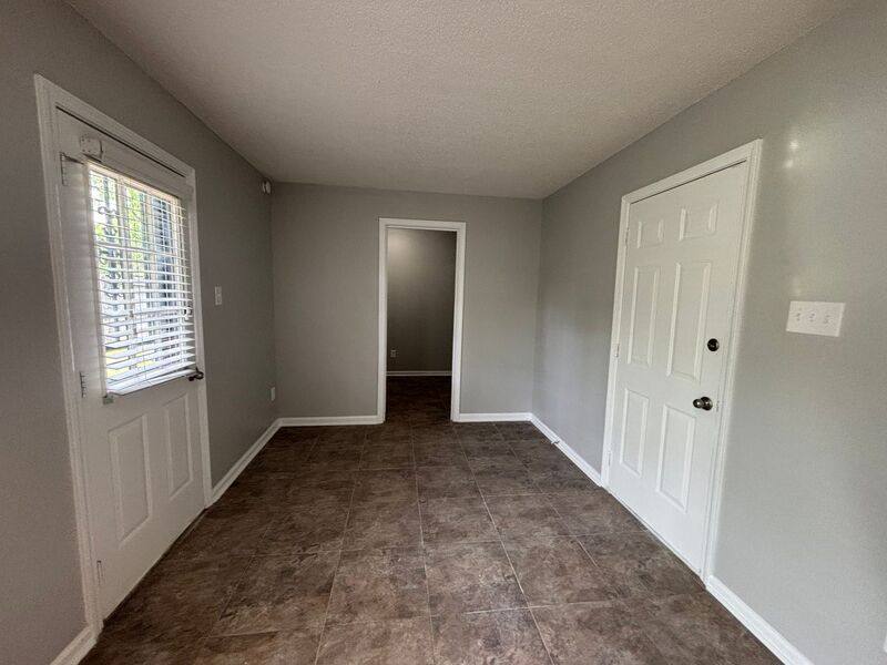 House for rent at 3989 Battlefield Dr, Memphis, TN 38128