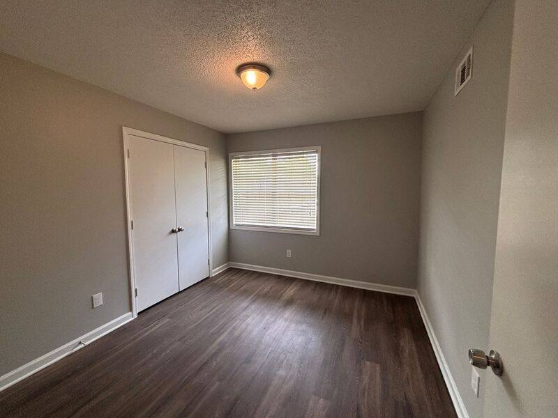 House for rent at 3989 Battlefield Dr, Memphis, TN 38128